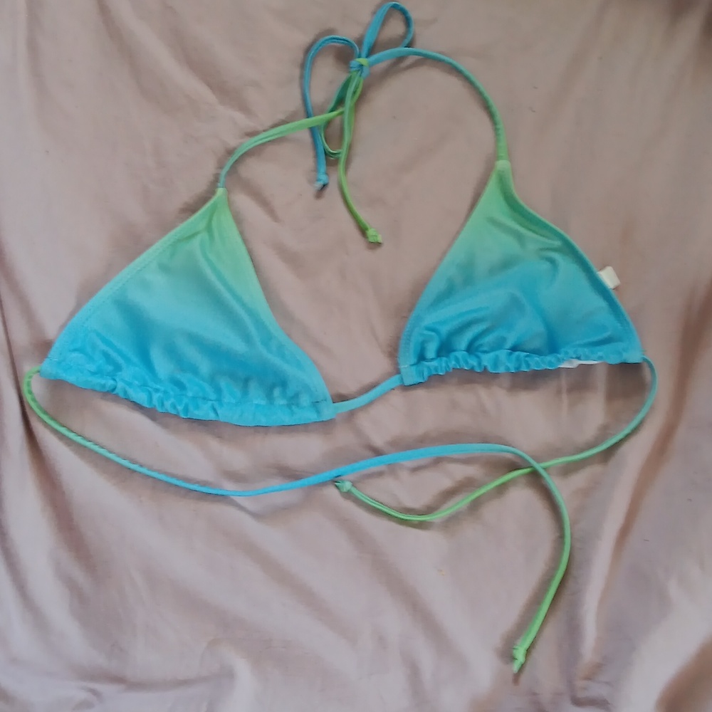 Gradient bikini top